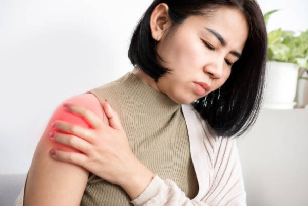Frozen Shoulder Treatment at Physio Health Clinic